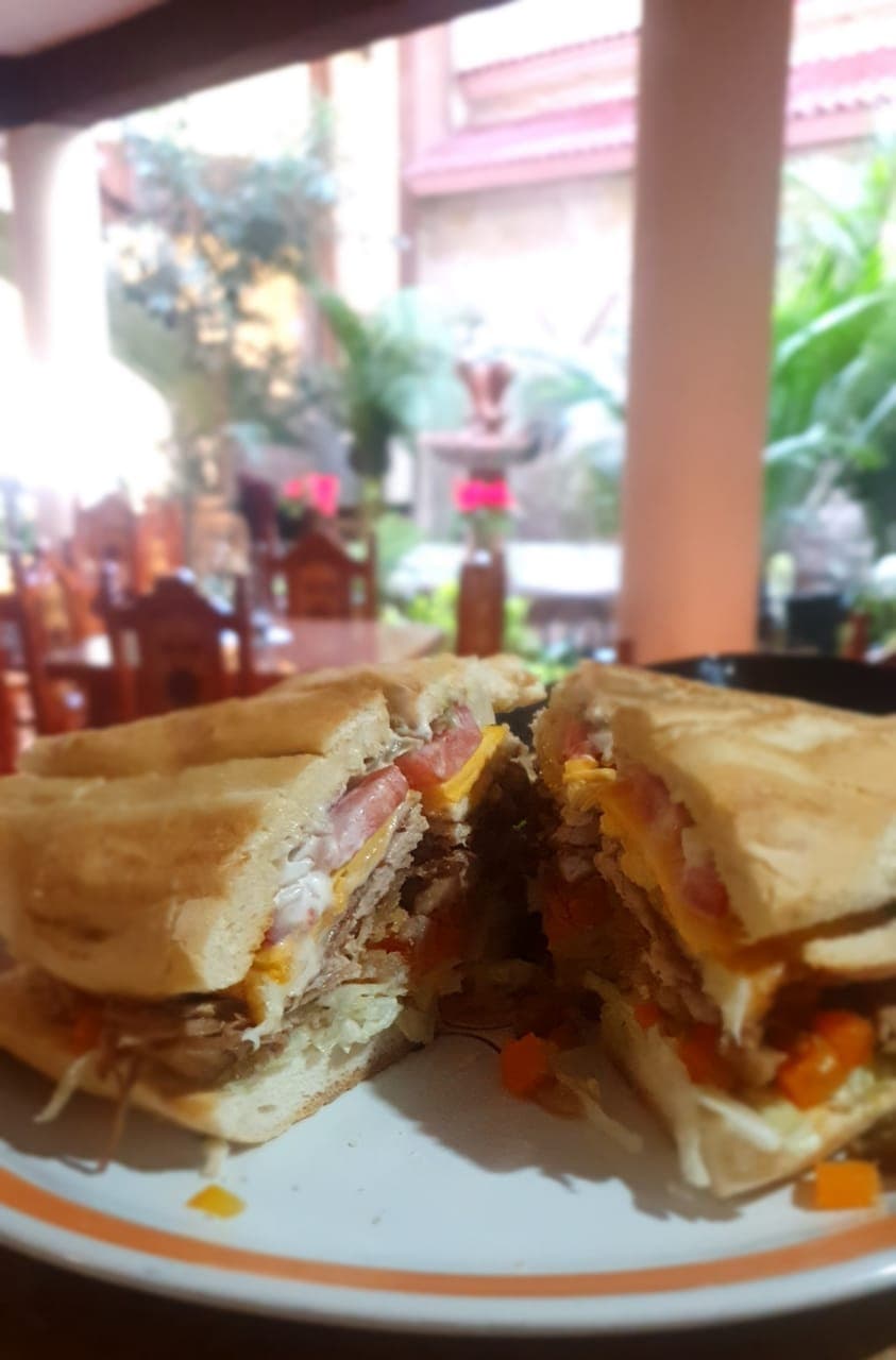 Torta de Pierna con Milanesa