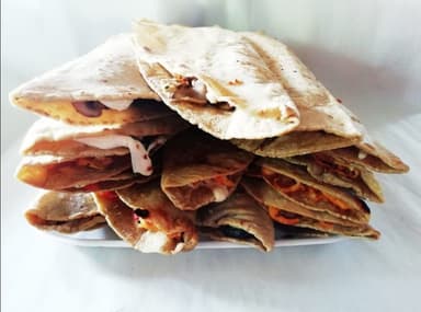 Quesadilla Gigante de Huitlacoche