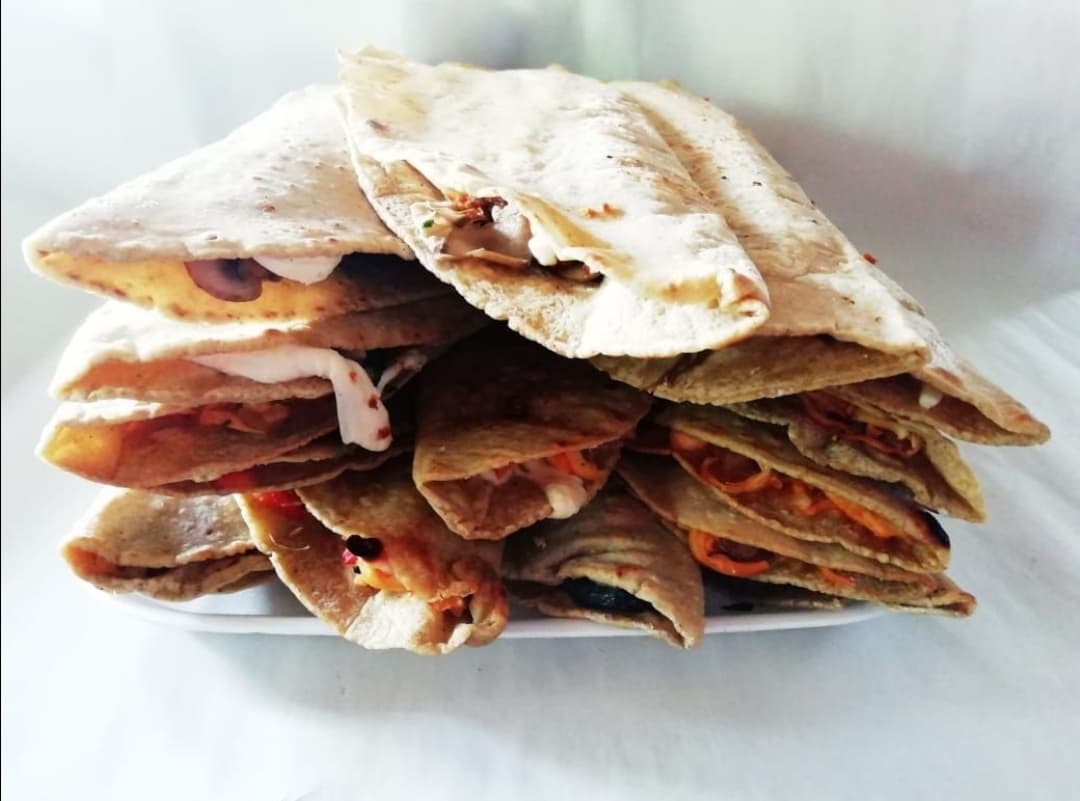 Quesadilla Gigante de Huitlacoche