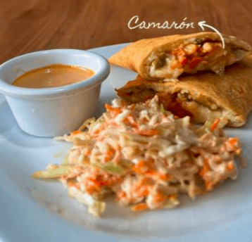 Empanada de Camarón 1 Pza