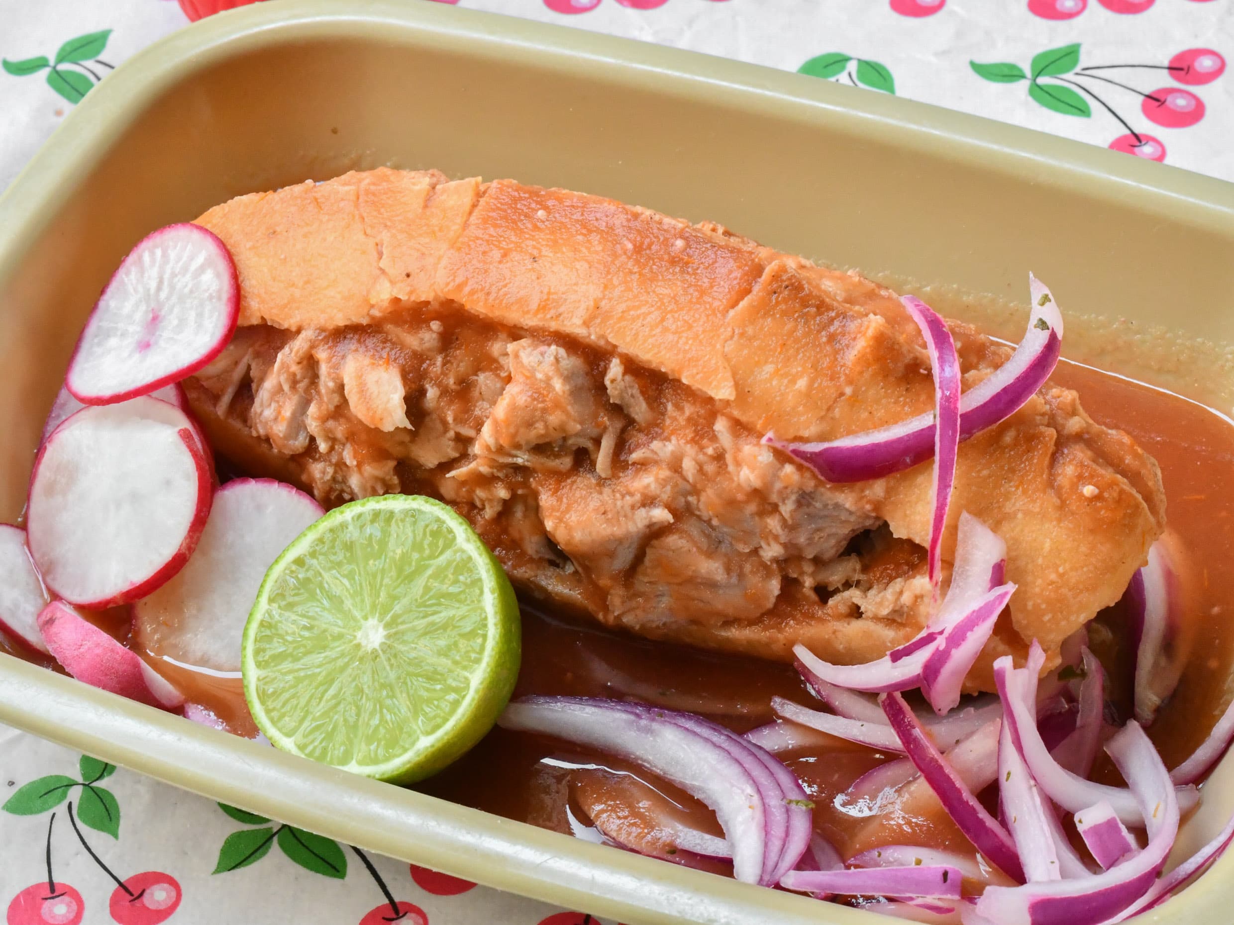 Torta Ahogada de Pierna