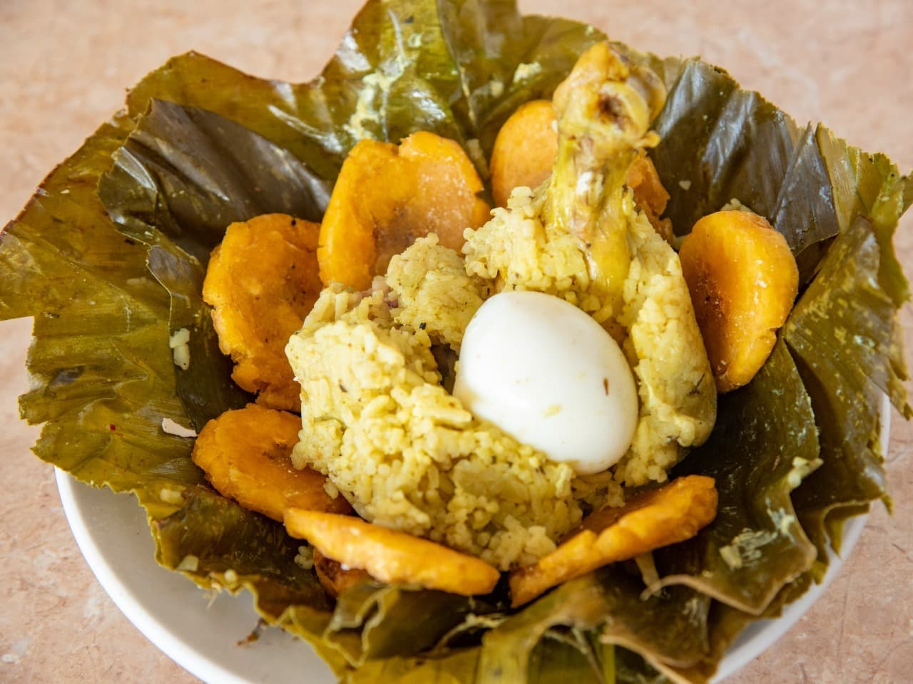 Juane de Gallina con Patacones