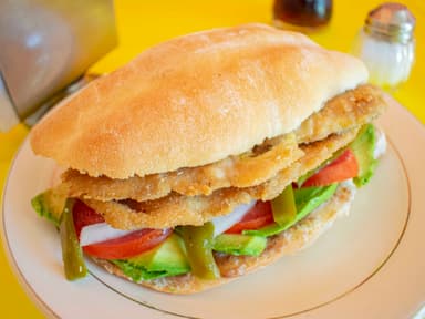 Torta de Milanesa de Pollo