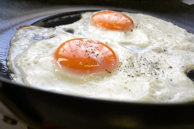 ORDEN DE HUEVOS ESTRELLADOS