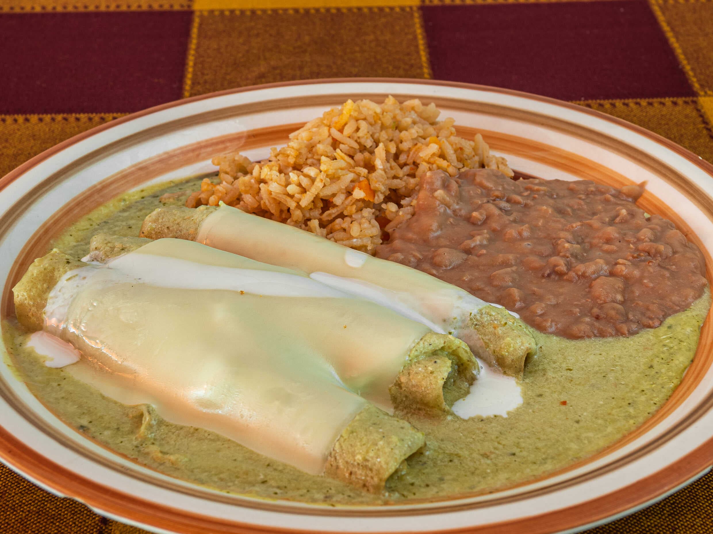 Enchiladas Suizas de Pollo