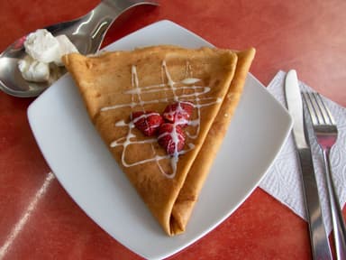 Crepa Especial Queso Philadelphia Fresas y Lechera