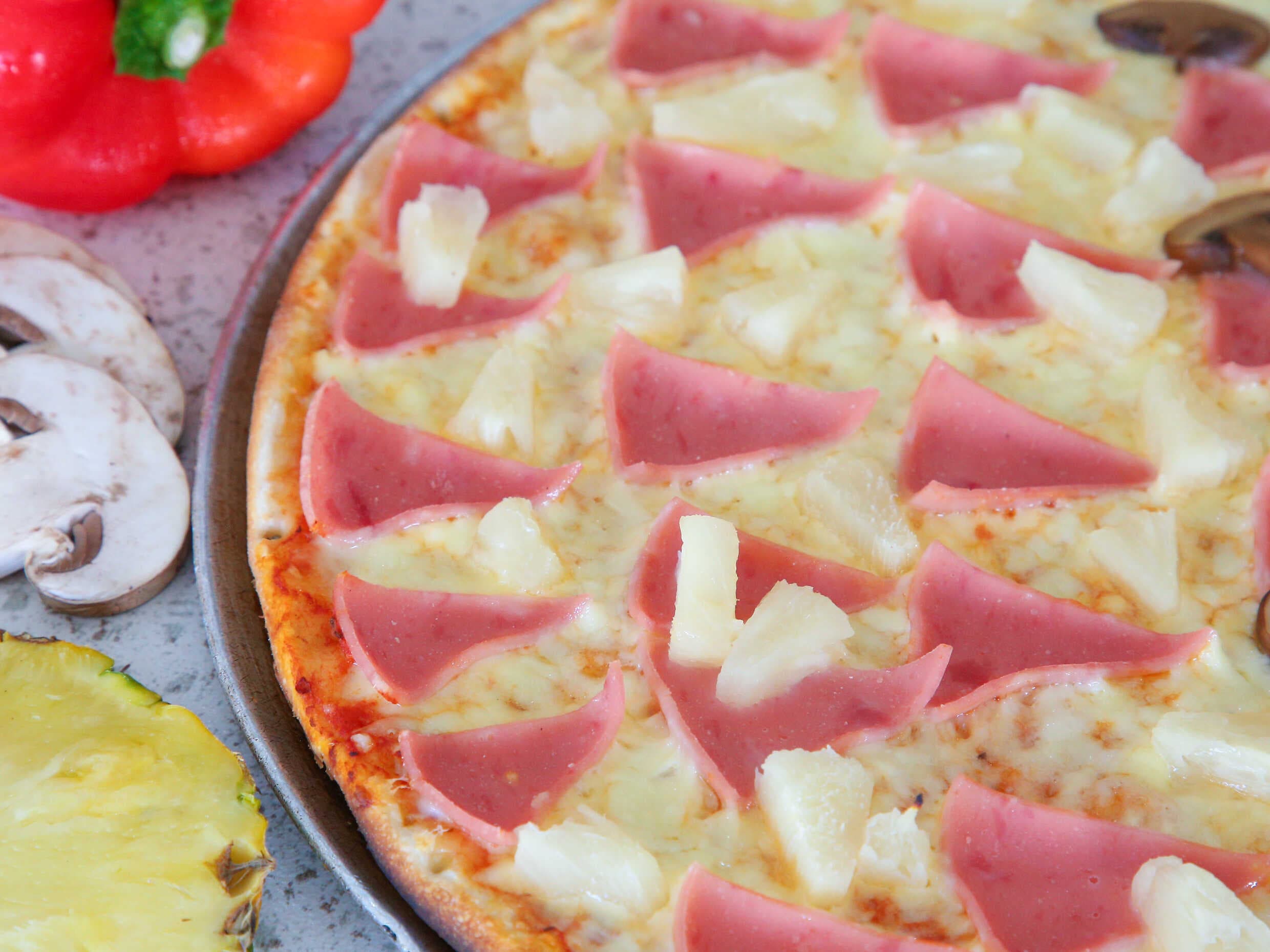 Pizza Familiar, Hawaiana.