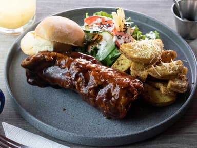 Champiñones al ajillo con chistorra