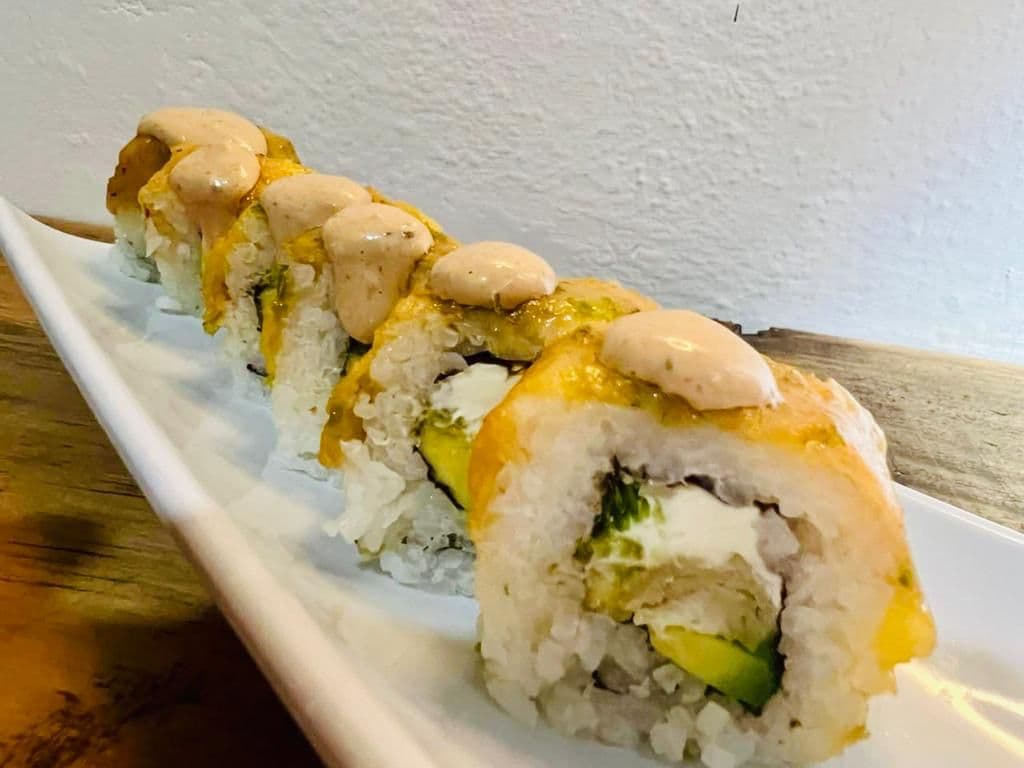 Lava Camarón Roll