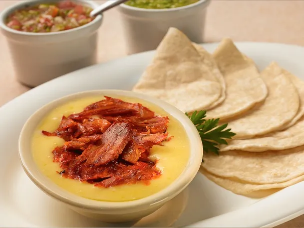 Queso Fundido con Pastor