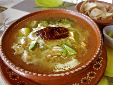 Caldo Tlalpeño