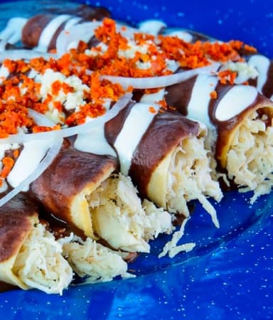 ENFRIJOLADAS DE HUEVO