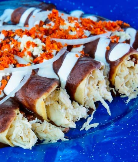 ENMOLADAS DE HUEVO