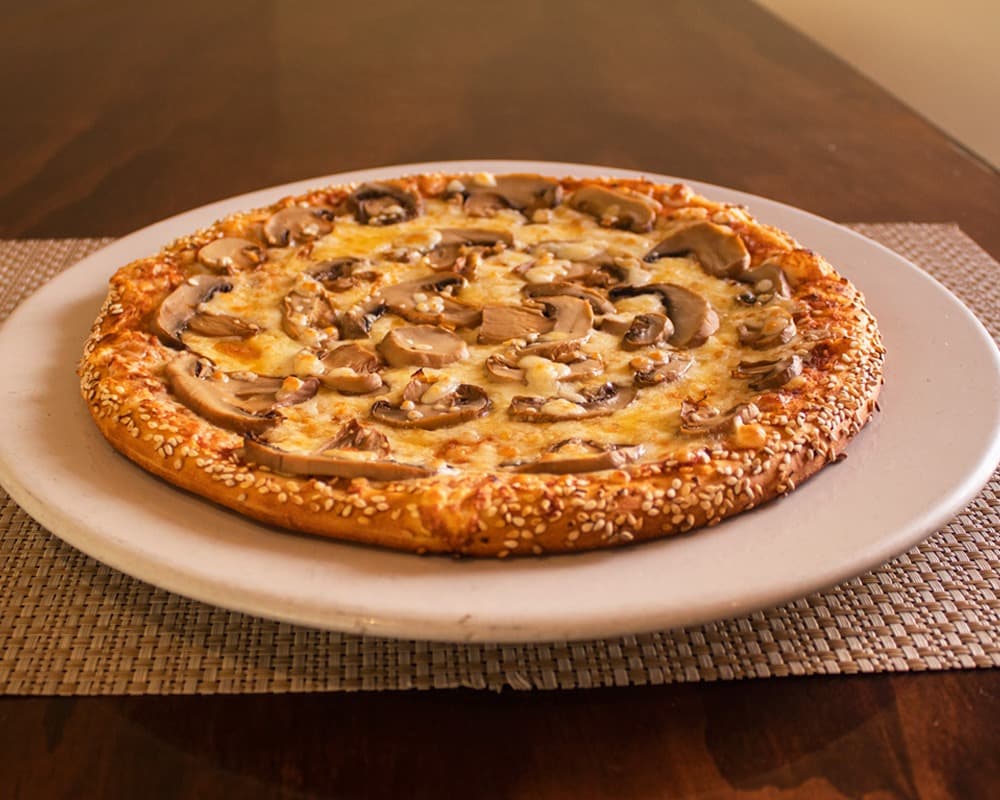 Pizza Champiñones