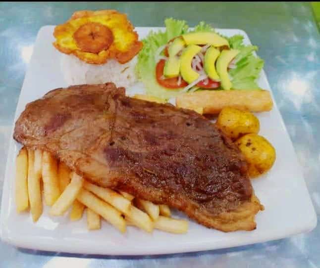 Bandeja con Carne