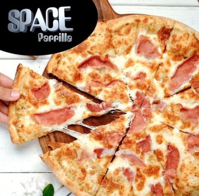 Pizza Jamón Pollo