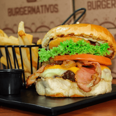 Combo- Hamburguesa Comunero + Coca Cola