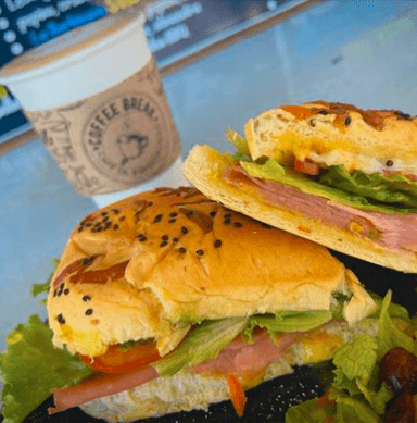 Baguette Jamón y Queso