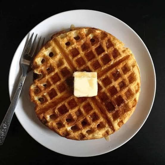 Waffle Platano-Fresa