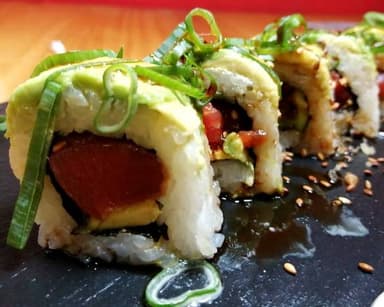 Tuna Poki Maki