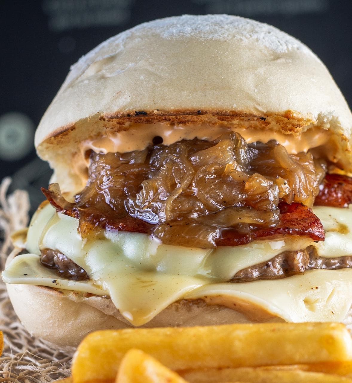 1 Hamburguesa Sweet Hot + 1 Papa + 1 Gaseosa 250ML
