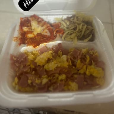 Huevos Revueltos con Jamón