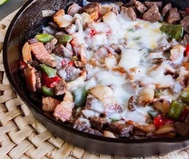 Alambre de Adobada con Queso