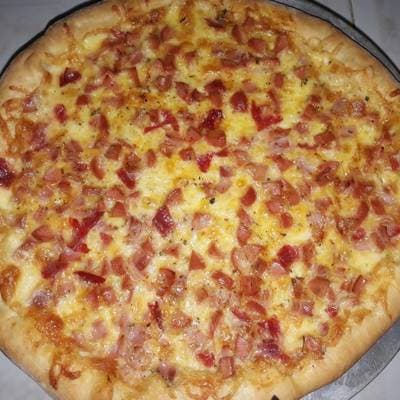 Pizza de Salchicha, Grande