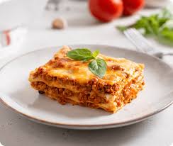 Lasagna de Jamón y Queso a Lo Alfredo