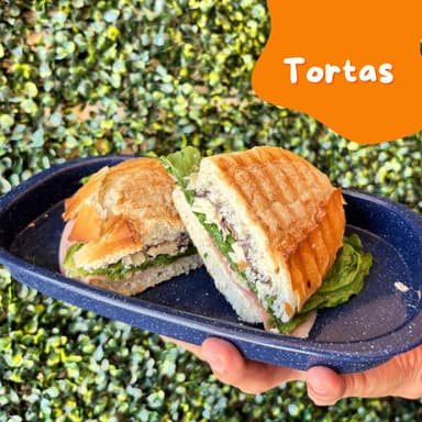 Torta Especial de Chilaquiles