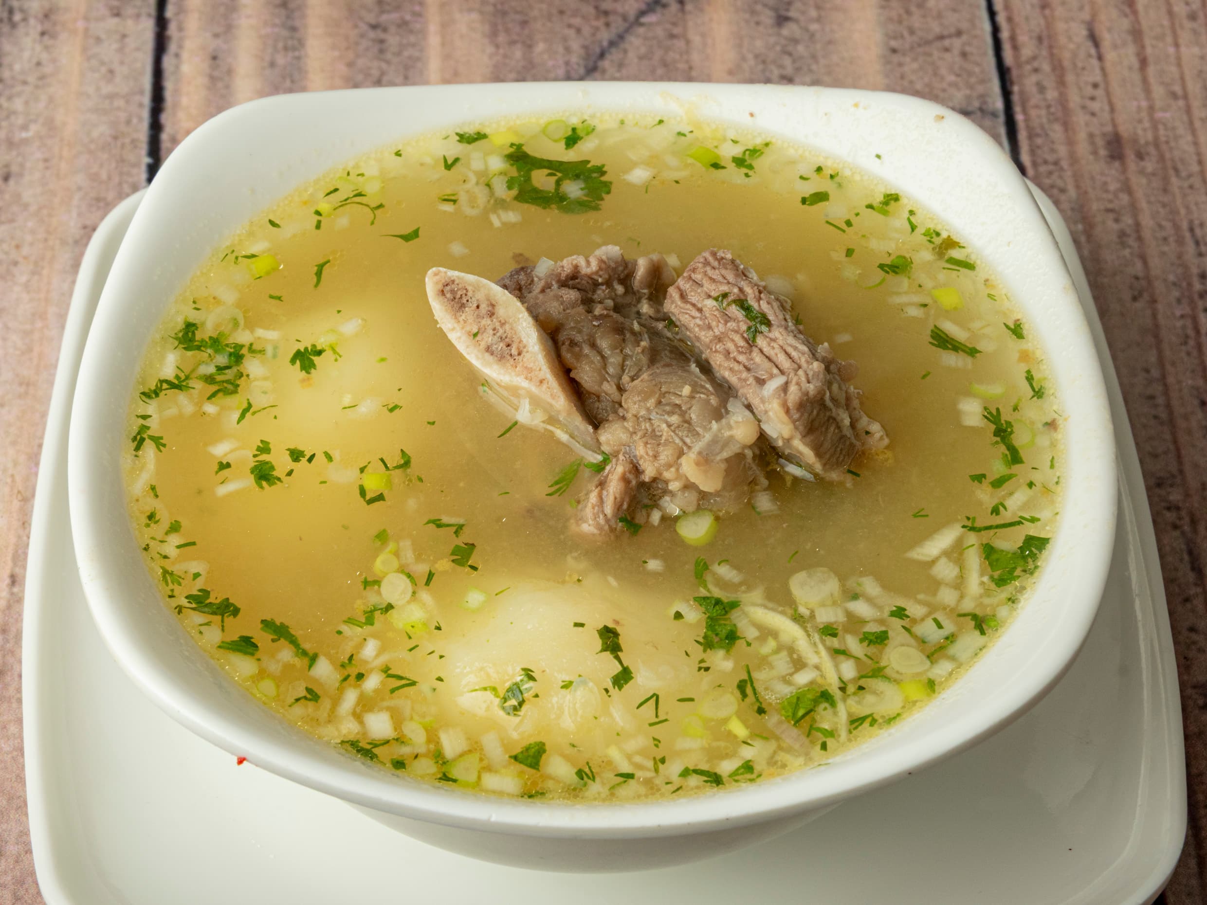 Caldo de Costilla