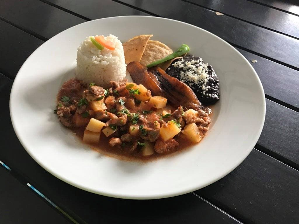 BISTECES A LA MEXICANA