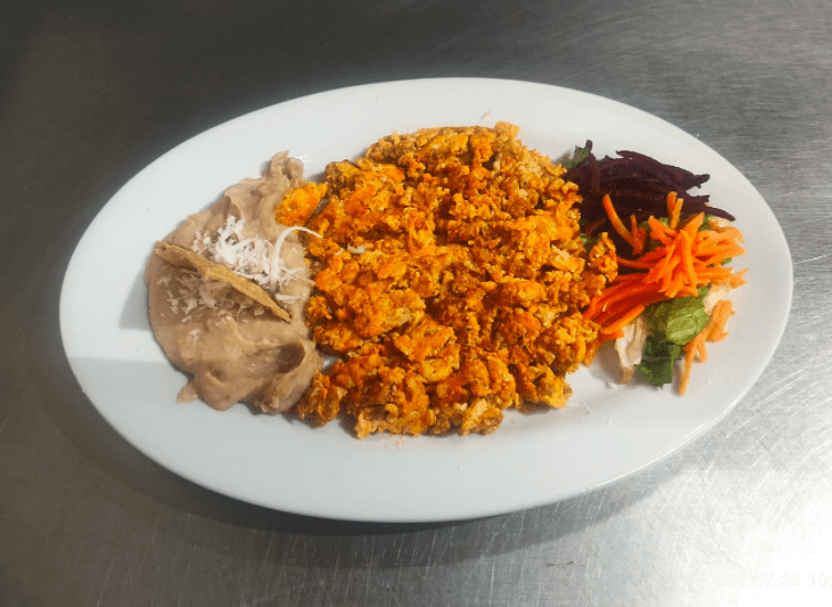 Desayuno Huevos con Chorizo