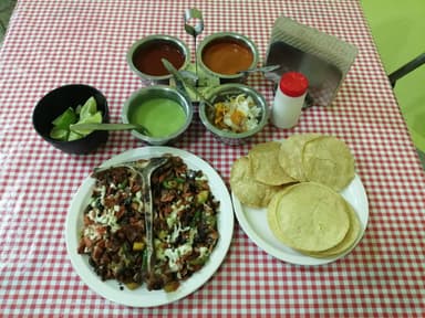 Combo 10 Tacos de Pastor+10 T de Suadero+10 T. Cam