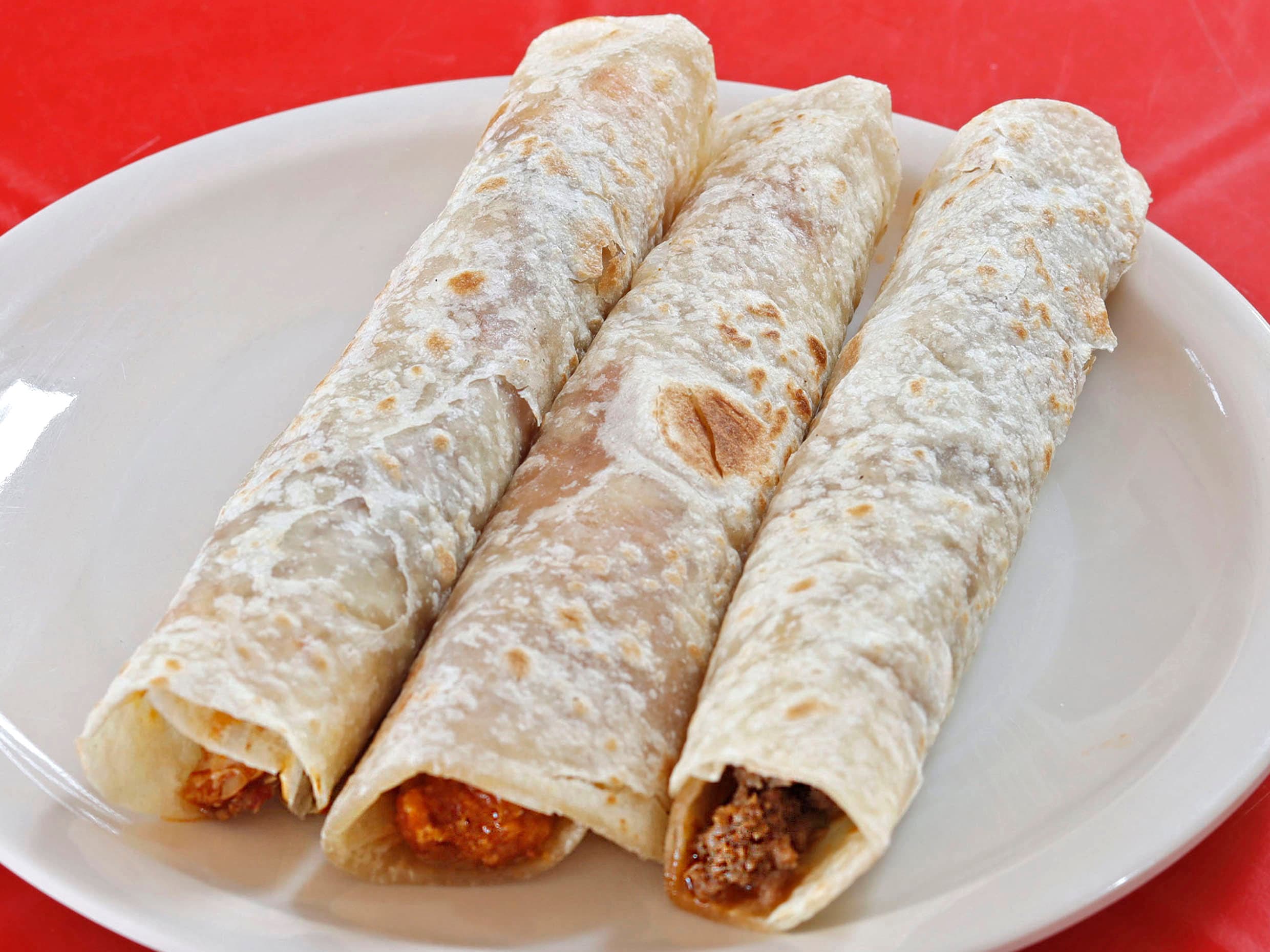 Taco de Harina de Frijol
