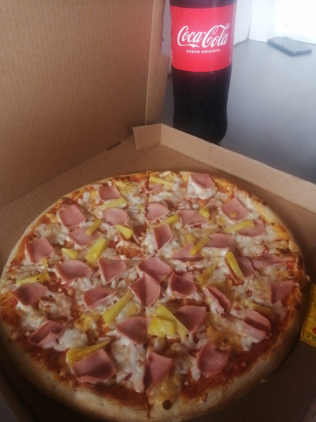 Pizza Grande Hawaiana