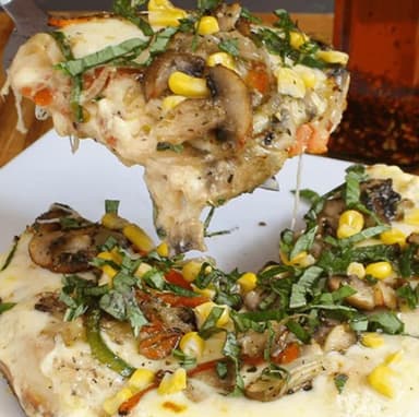 Pizza Estofada Vegetariana Pequeña