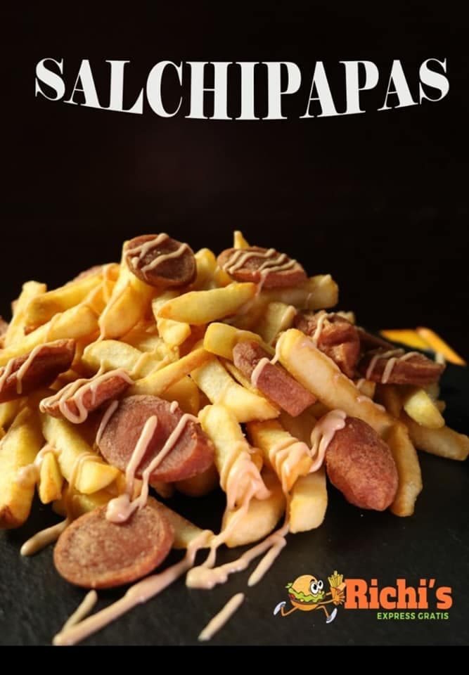 Salchipapas