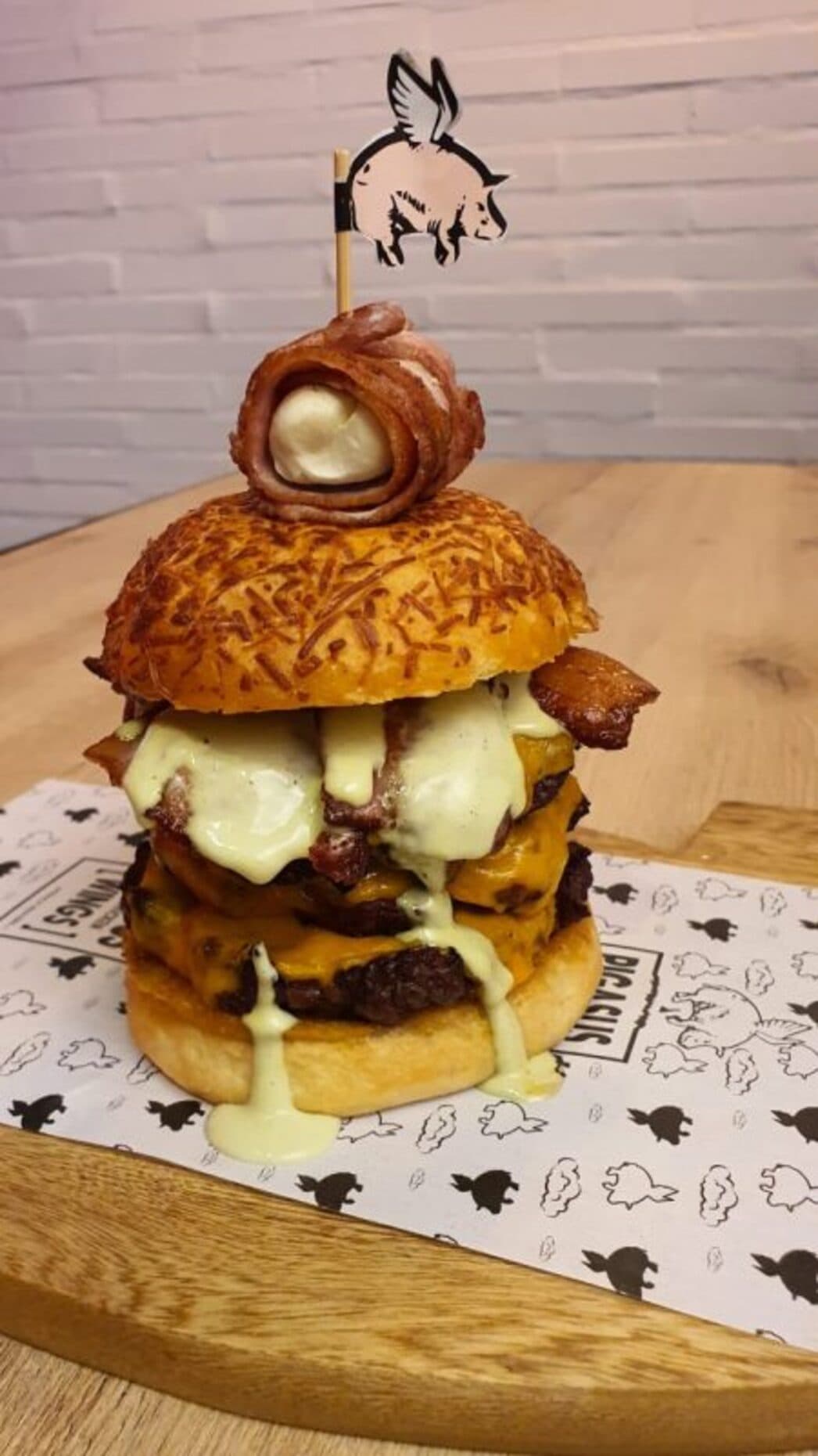Combo Hamburguesa Triple Pig