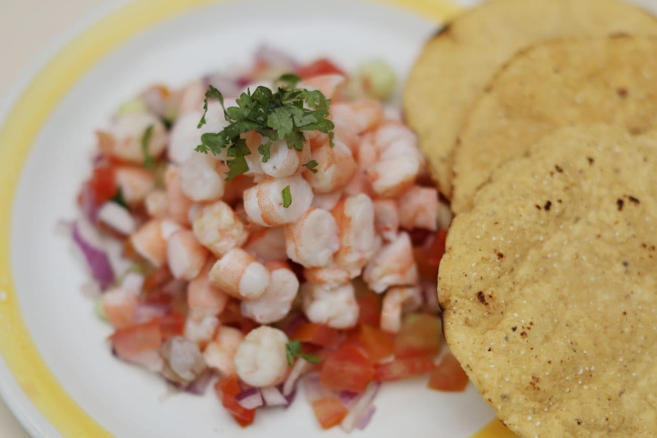 Tostada Ceviche Camarón Cocido