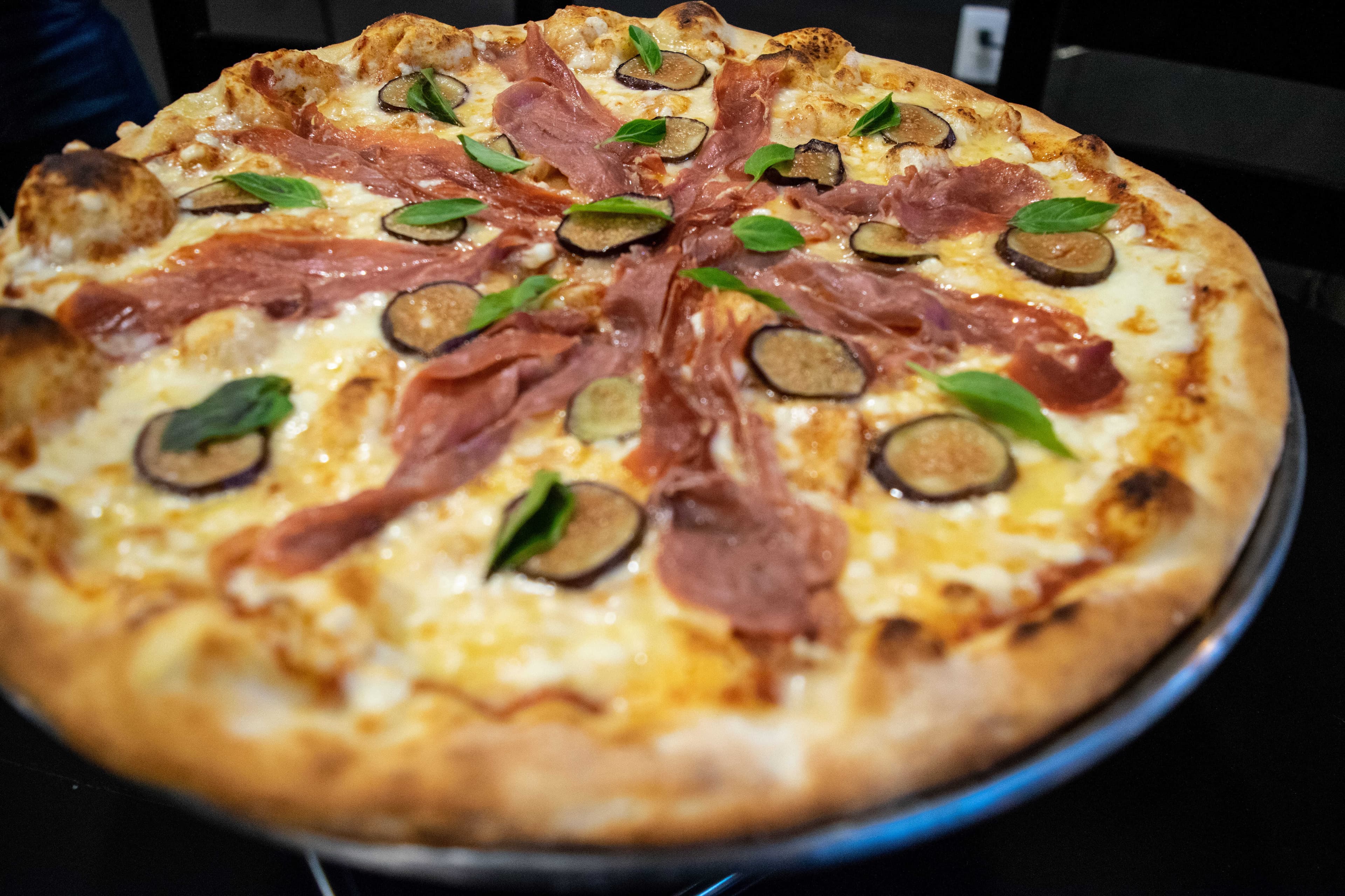 Pizza Jamón Serrano