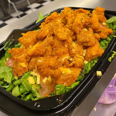 Ensalada Boneless