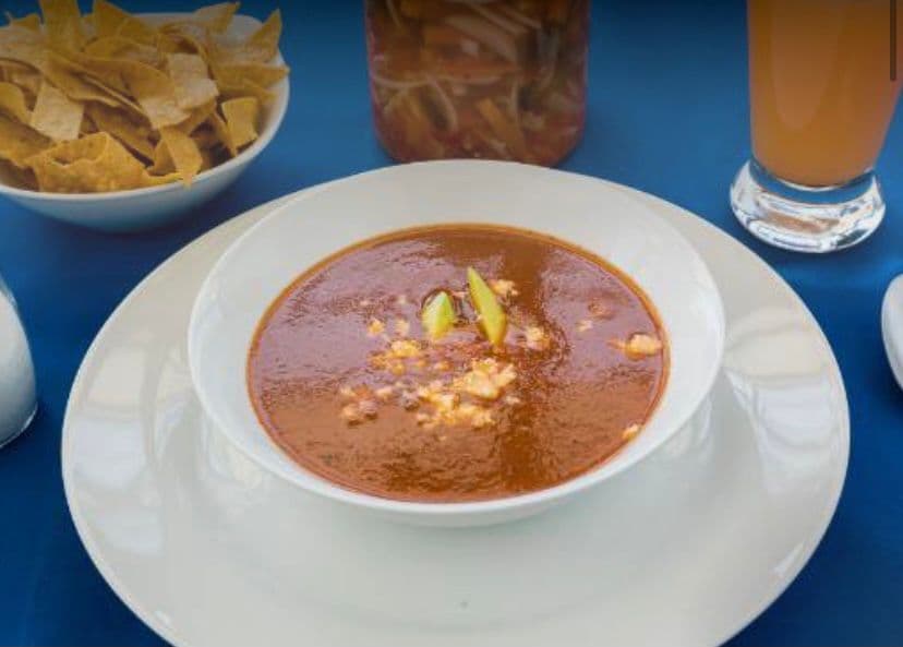 Sopa Azteca + Refresco del Día