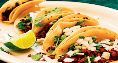 Taco de Carnitas: Chorizo