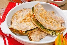Quesadilla Mixta de Harina