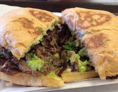 Promo 🤑 Torta de Carne Asada.