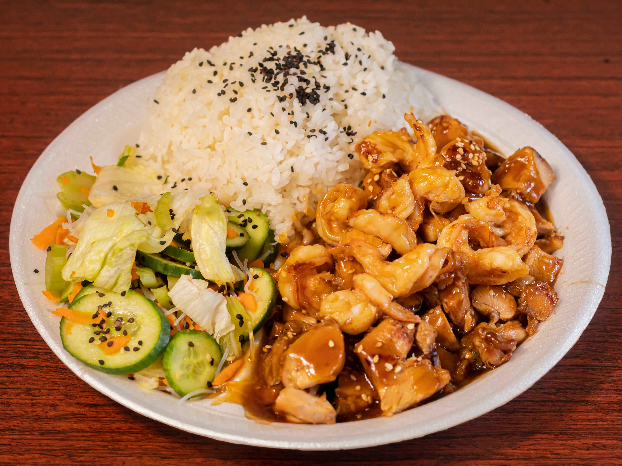 Combo - Teriyaki de Pollo Camarón y Bebida