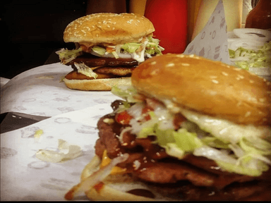 Hamburguesa Hawaiana
