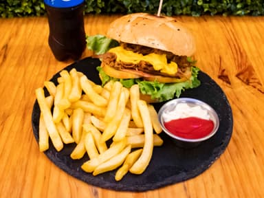 Combo Hamburguesa Mechuda