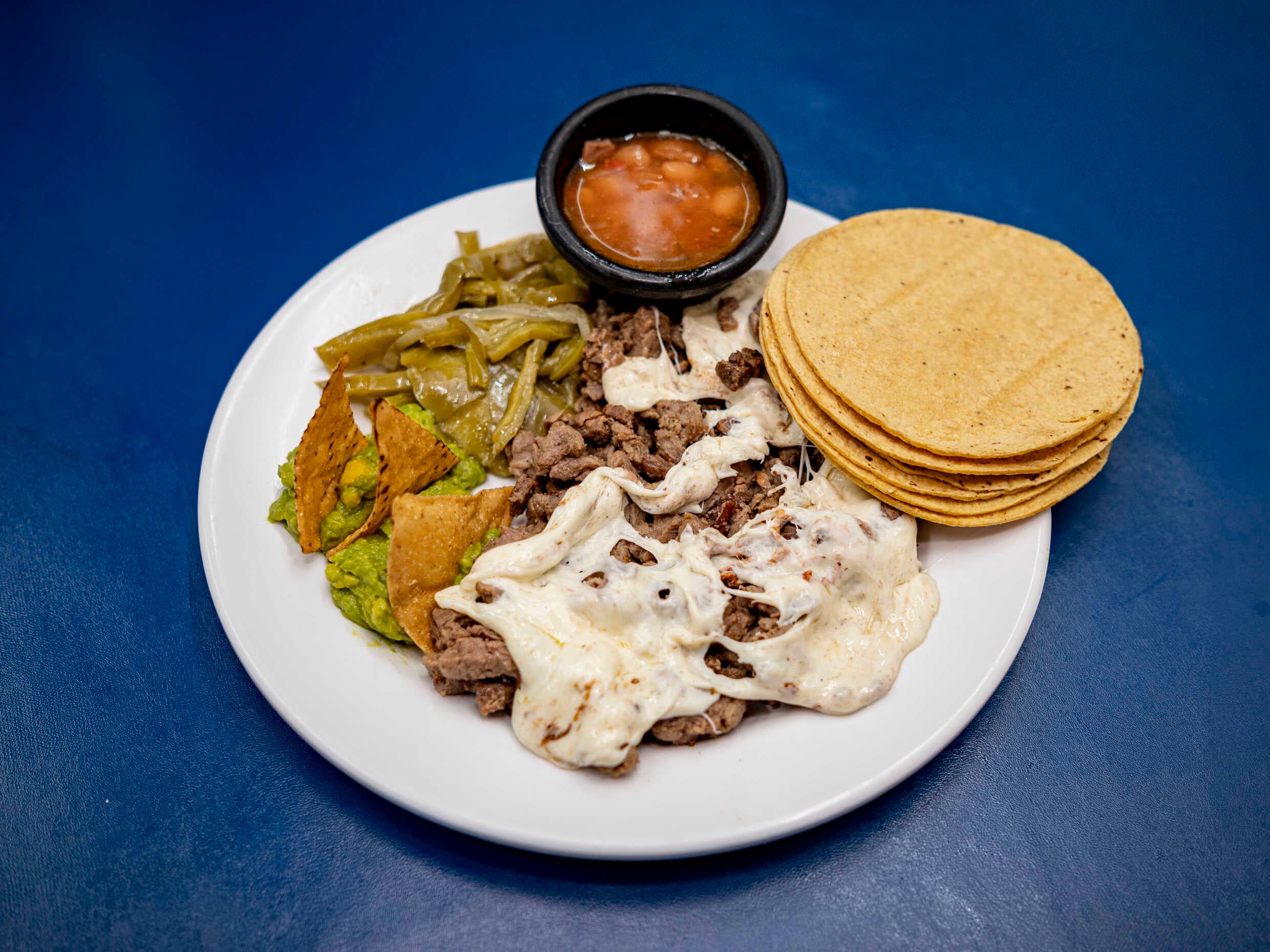 Carne Asada con Queso